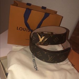 Louis Vuitton belt